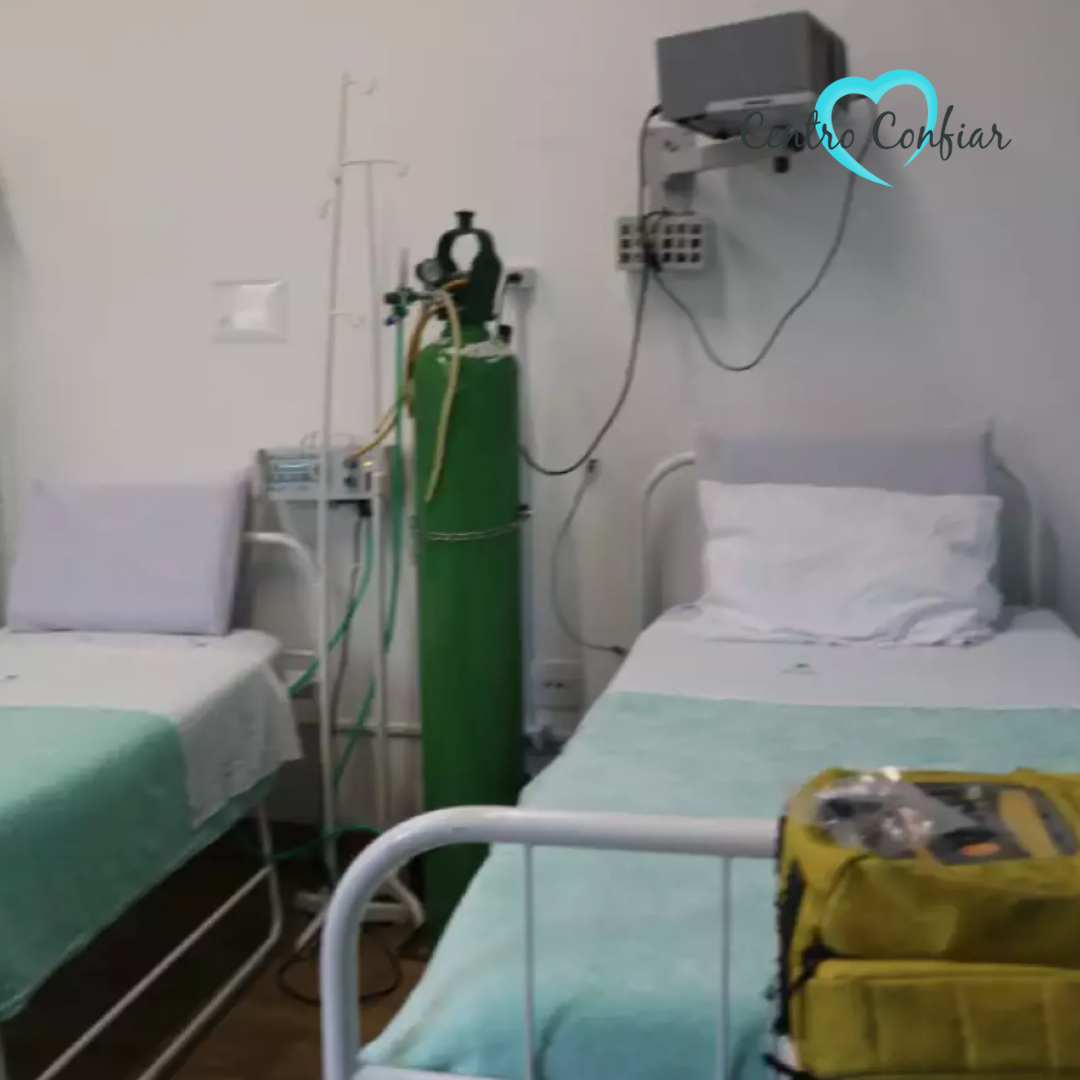 Quarto hospital dependência química Itapecerica